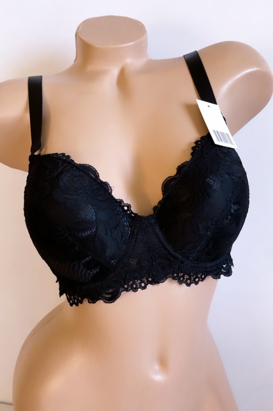 PLUS LACE BRAS