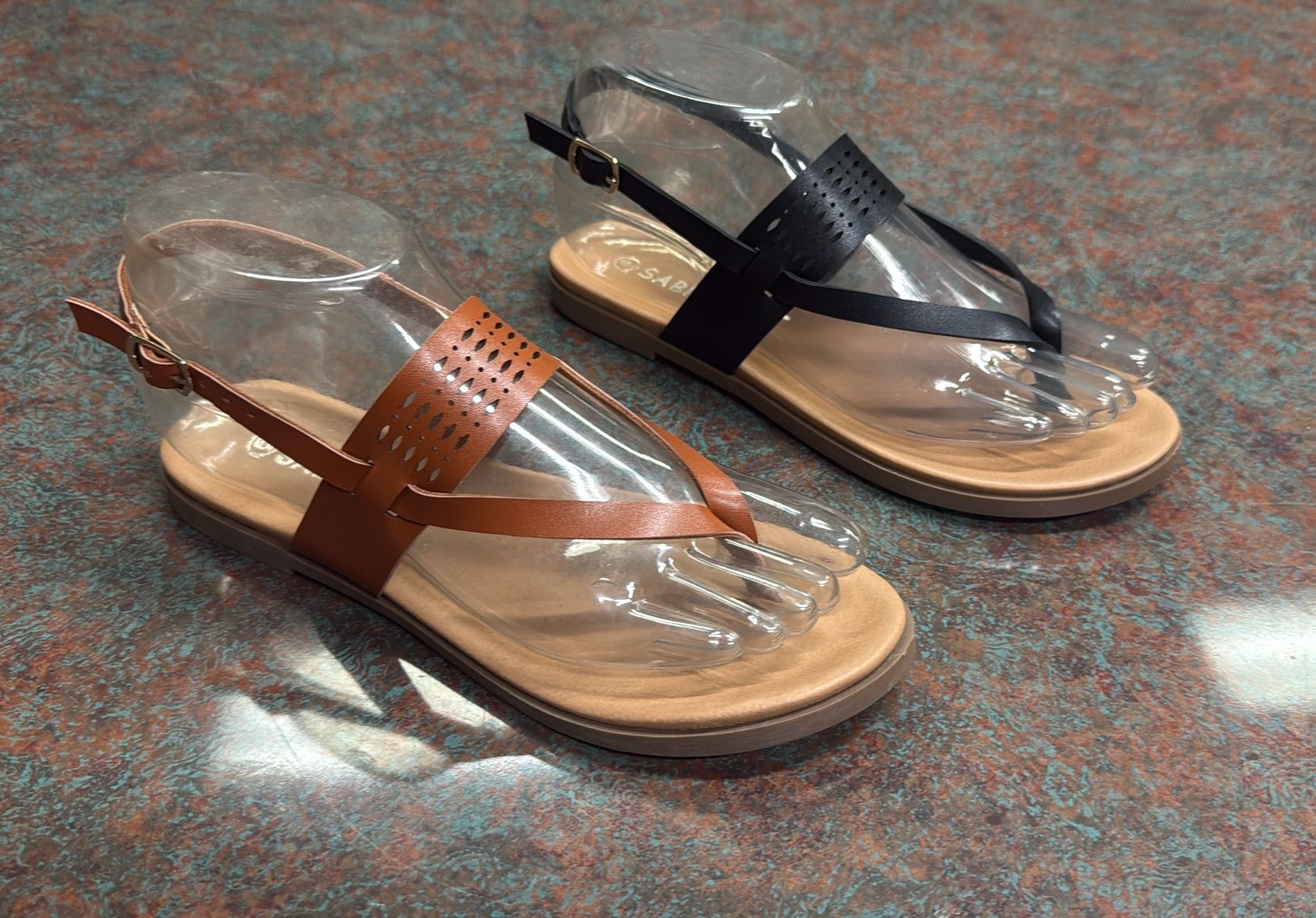 LADIES VSTRAPPY SANDALS