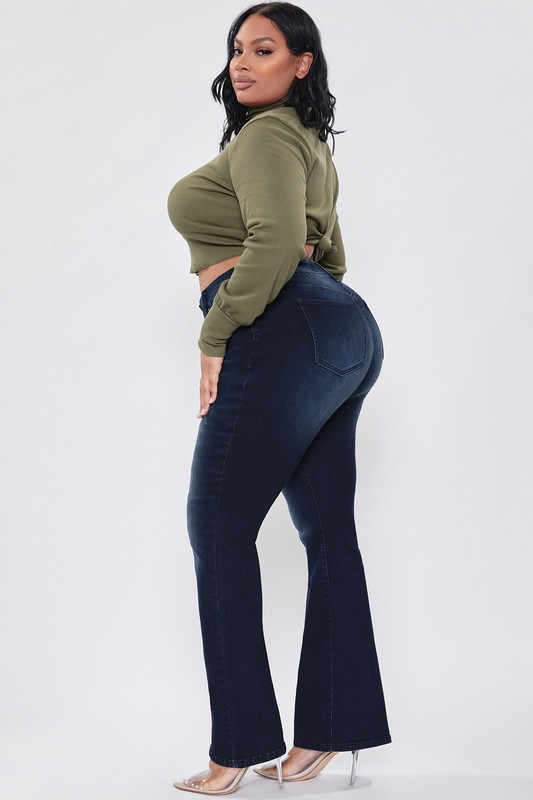 PLUS SIZE JEANS