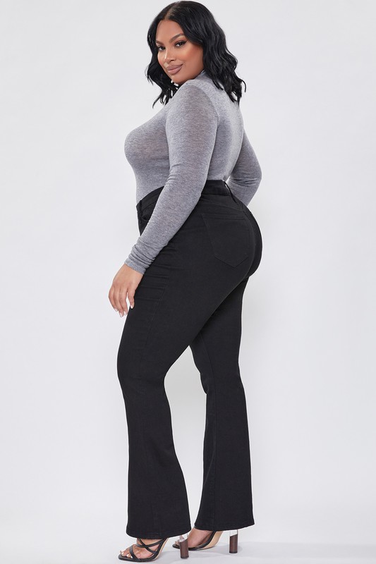 PLUS SIZE DENIM
