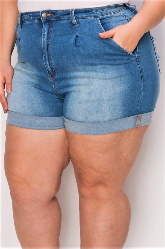 PLUS CUFF SHORTS