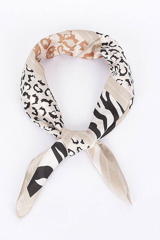 WILD ELEGANCE SCARF